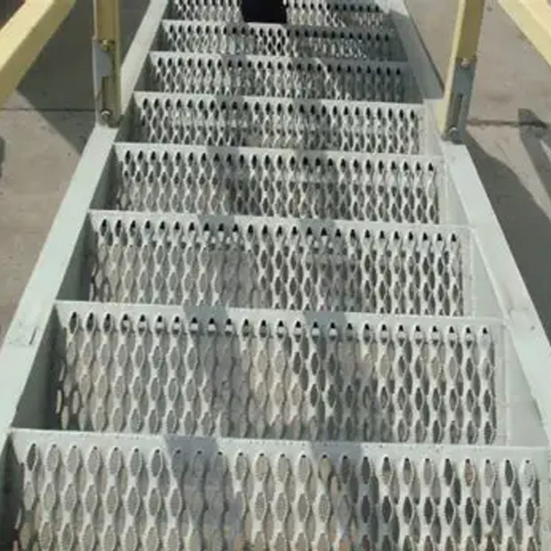 Metal Safety Grating and Crocodile Mouth Anti-Skid Plate for Stair Treads and Walkways