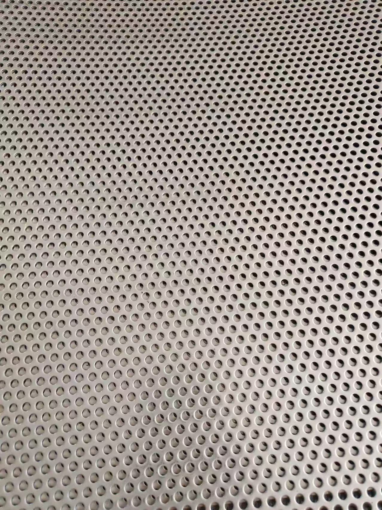Supermarket Bulkhead Galvanized Perforated Metal Installation Guide: Deep Dive into Threaded Rod Suspension