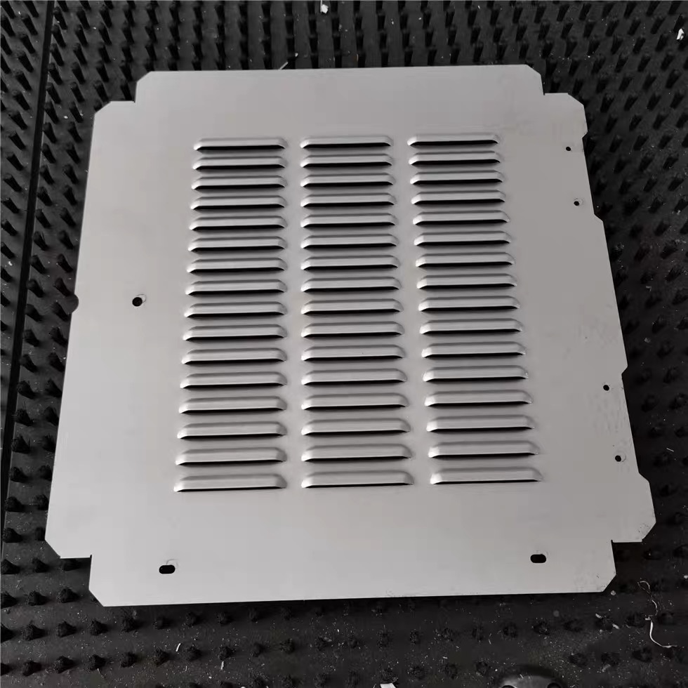 Stamped Louvered Panels: Raised Flange Height & Suitable Application Scenarios