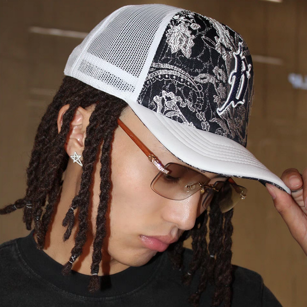 BrokenSword American hip-hop street applique embroidered cashew flower trucker mesh cap flat brim baseball cap for men and women