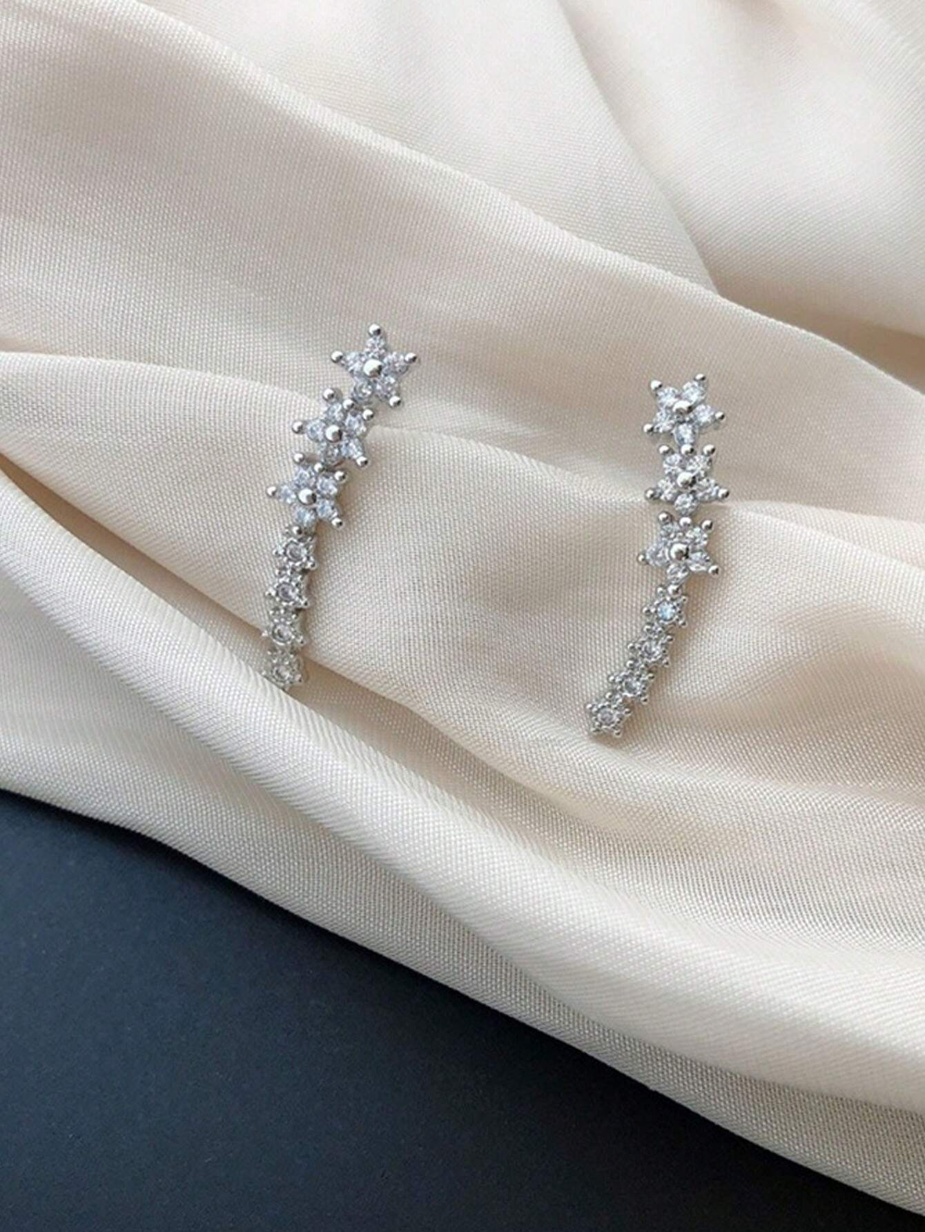 1 Pair Single Row Flower And Star Stud Earrings - Stainless Steel Ear Needle