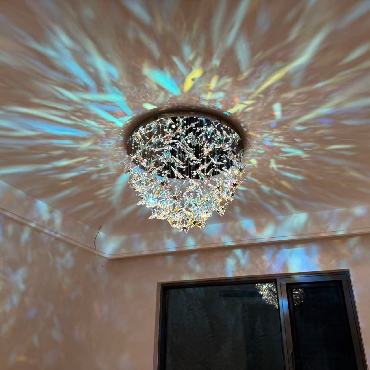 Crystal chandeliers, butterfly crystal chandeliers, light luxury chandeliers, villa chandeliers, fairy lights, bedroom light, Italian style,ceiling light, home aesthetics, Swarovski crystals, Egyptian Asfour crystals, Chinese K9 crystals