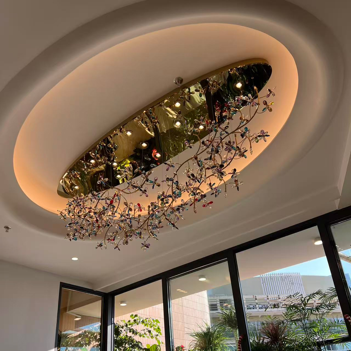 ﻿crystal chandeliers, luxury chandeliers, Plum Blossom crystal chandeliers,Oval shaped chandeliers,Empty living room chandelier, fairylights, Italian style, luxurious interior decoration, home aesthetics, Swarovski crystals, Chinese K9 crystals 