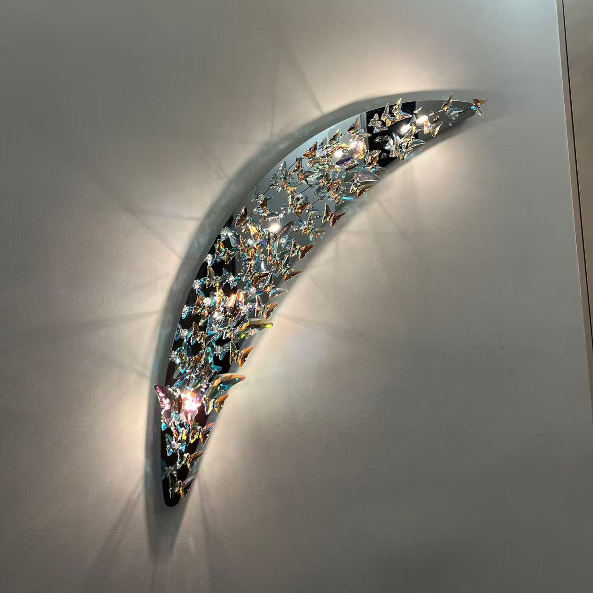 Crescent crystal chandeliers, butterfly lamps, villa wall lamps, fairy lamps, Italian style,Italian style, luxurious interior decoration, home aesthetics,  luxury crystal lamp,imitation Austrian crystal
