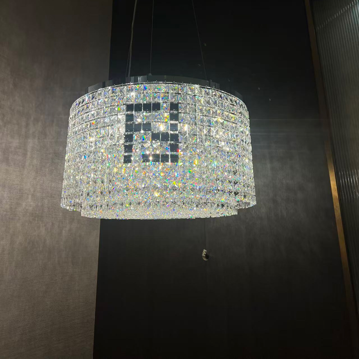 Crystalchandelier，luxury chandelier crystal lamp, living room chandelier, dining room chandelier, circular chandelier, Italian light luxury style, villa luxury chandelier，TD21046Fendi Circle Crystal Chandelier