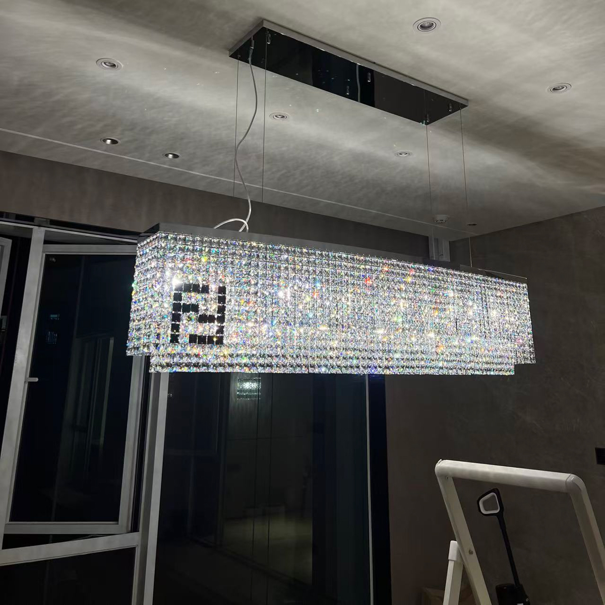 Crystal chandelier，luxury chandelier crystal lamp, living room chandelier, dining room chandelier, rectangular chandelier, Italian light luxury style, villa luxury chandelier ﻿，TD21046Fendi  rectangle Crystal Chandelier 