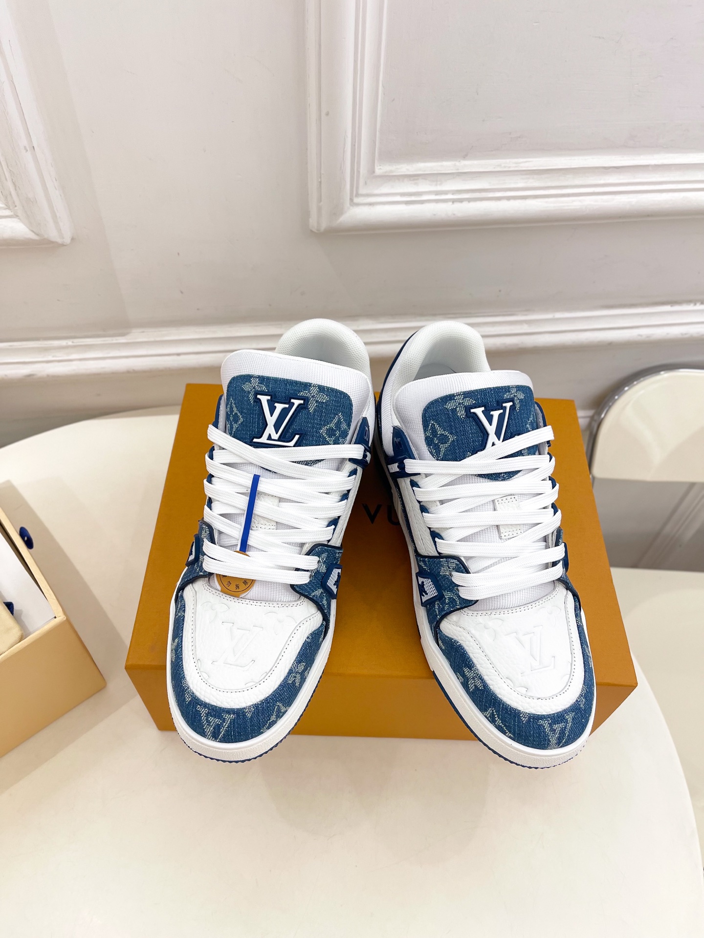  Louis Vuitton  TRAINER運動鞋 情侶鞋