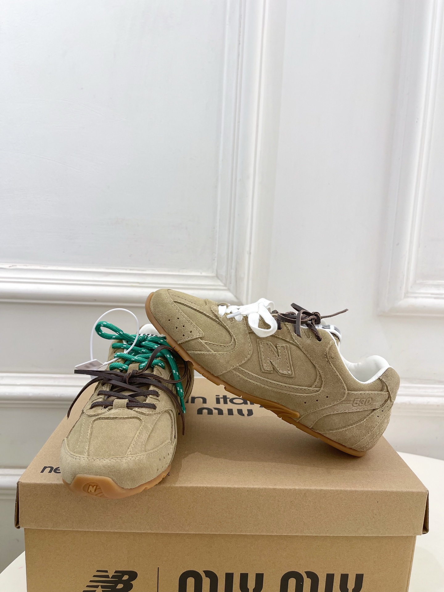 MIU MIU   New Balance x Miu Miu 530 聯名休閑運動鞋 情侶款
