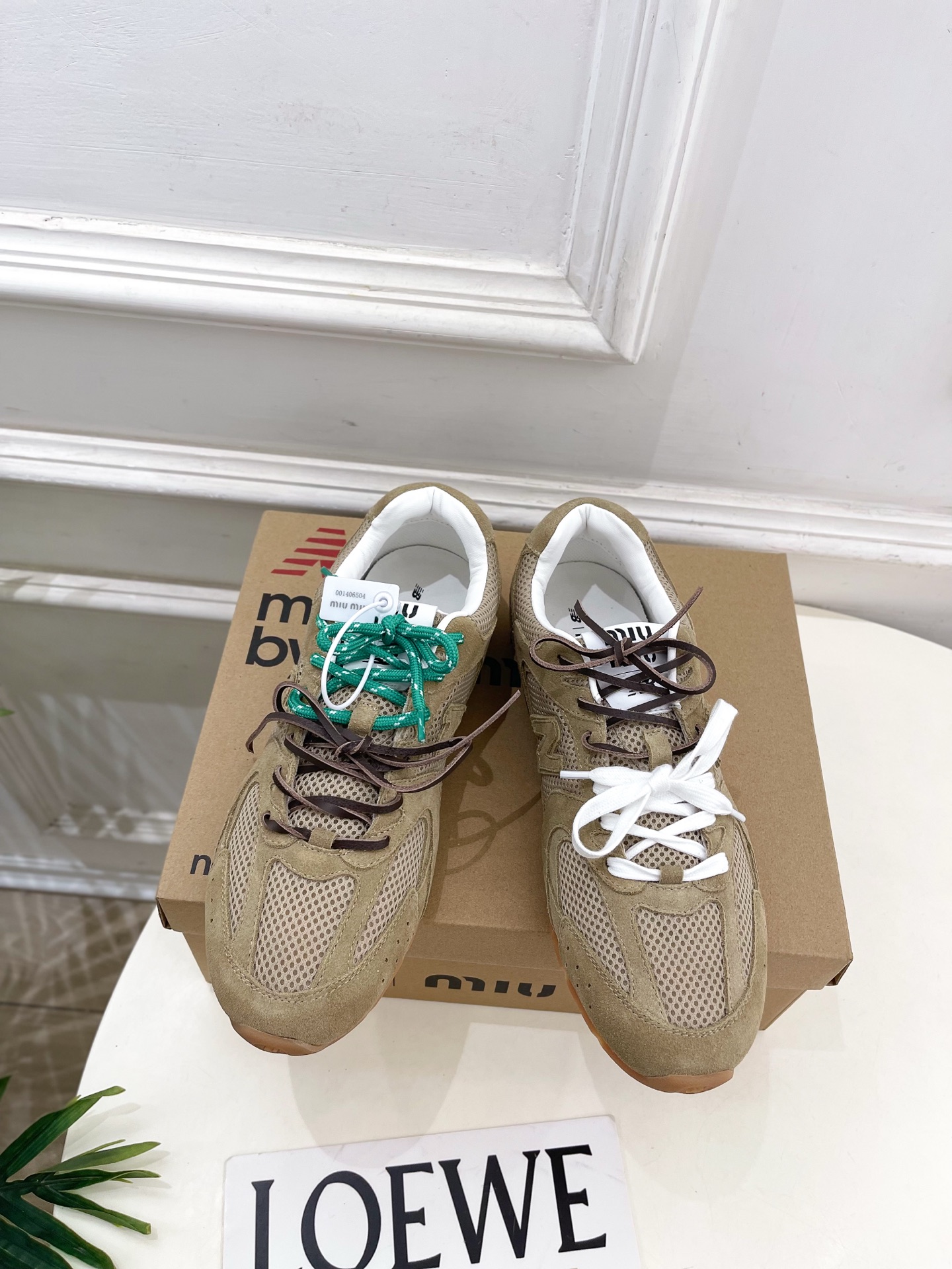 MIU MIU New Balance x Miu Miu 530聯名款運動鞋 情侶款