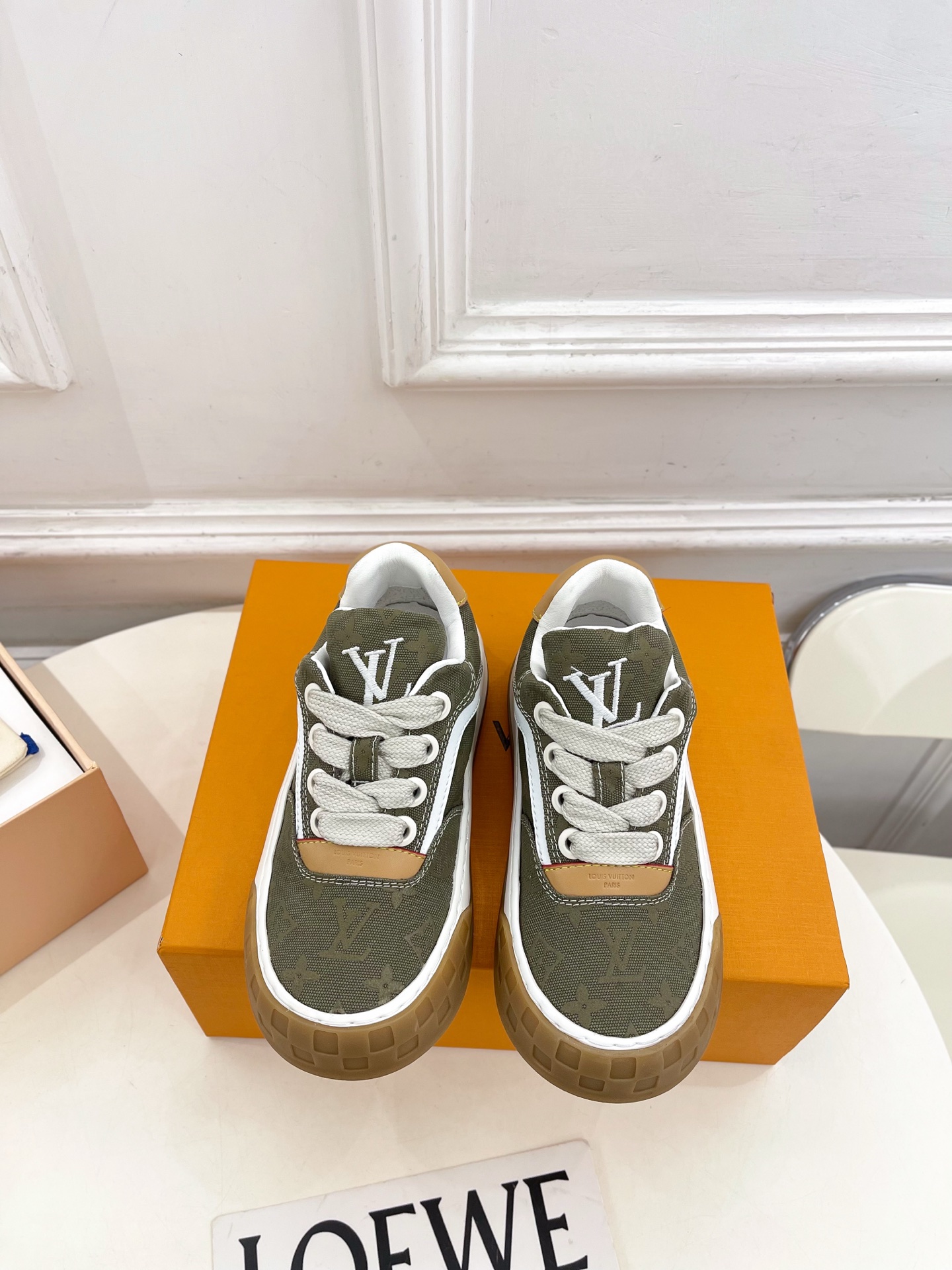 Louis Vuitton TILTED 復古經典低幫休閑運動鞋 情侶鞋