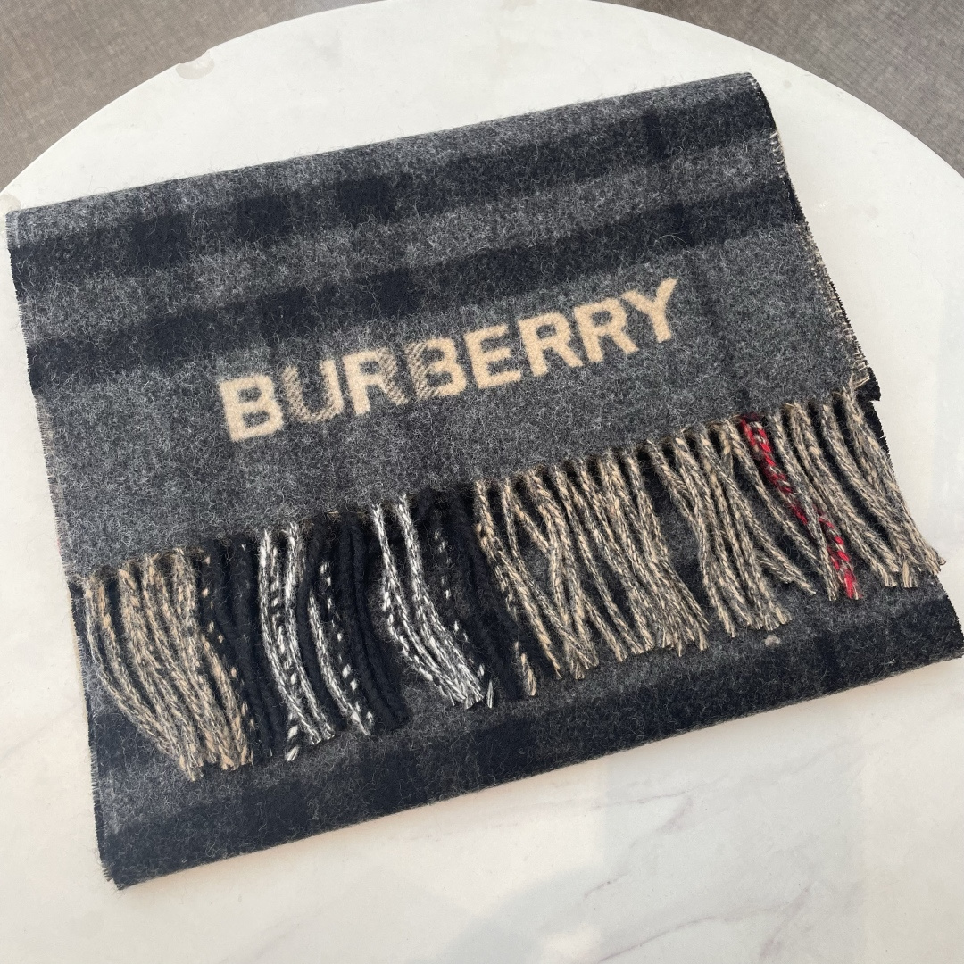 burberry 雙面羊絨圍巾 男士