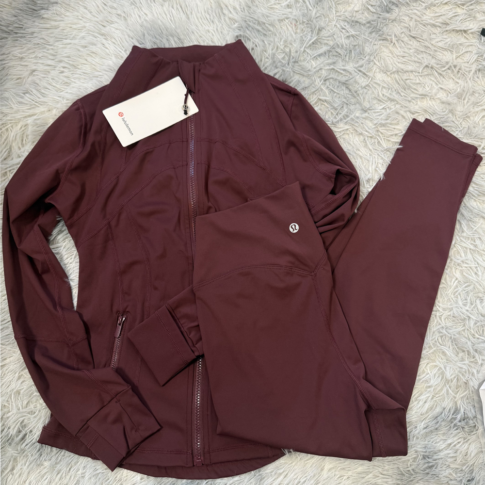 Regular Define Jacket and Ankle Leggings