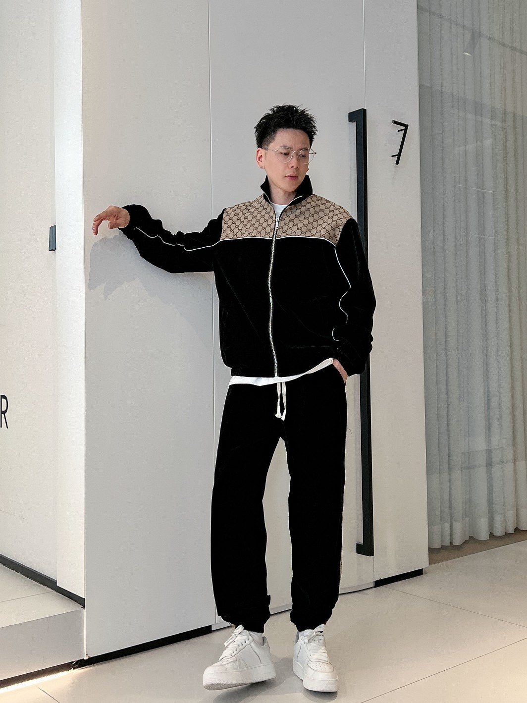 Fashionable and trendy clothing sets with excellent value for money, 1:1 replicas with guaranteed quality，NO.06