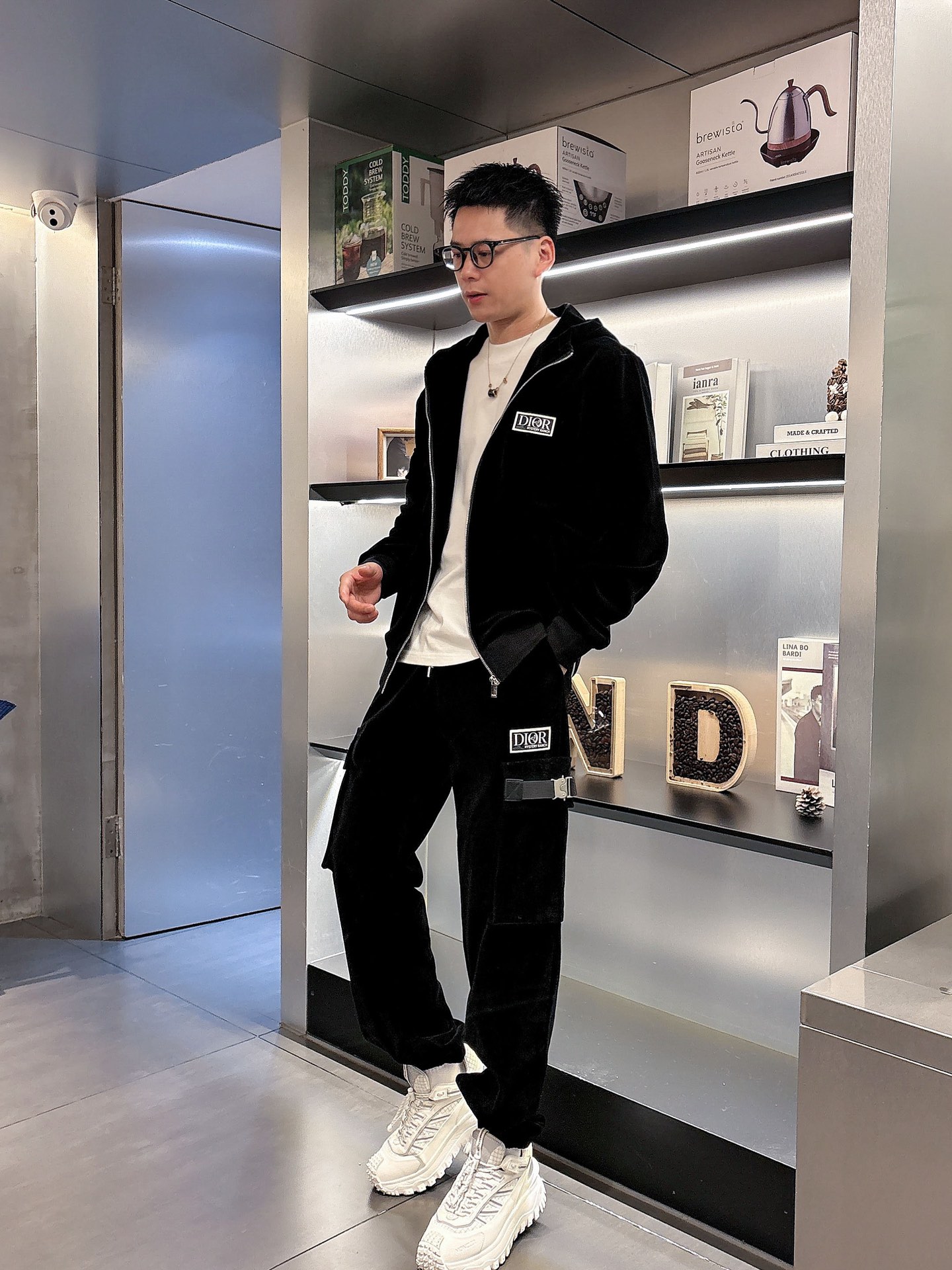 Fashionable and trendy clothing sets with excellent value for money, 1:1 replicas with guaranteed quality，NO.10