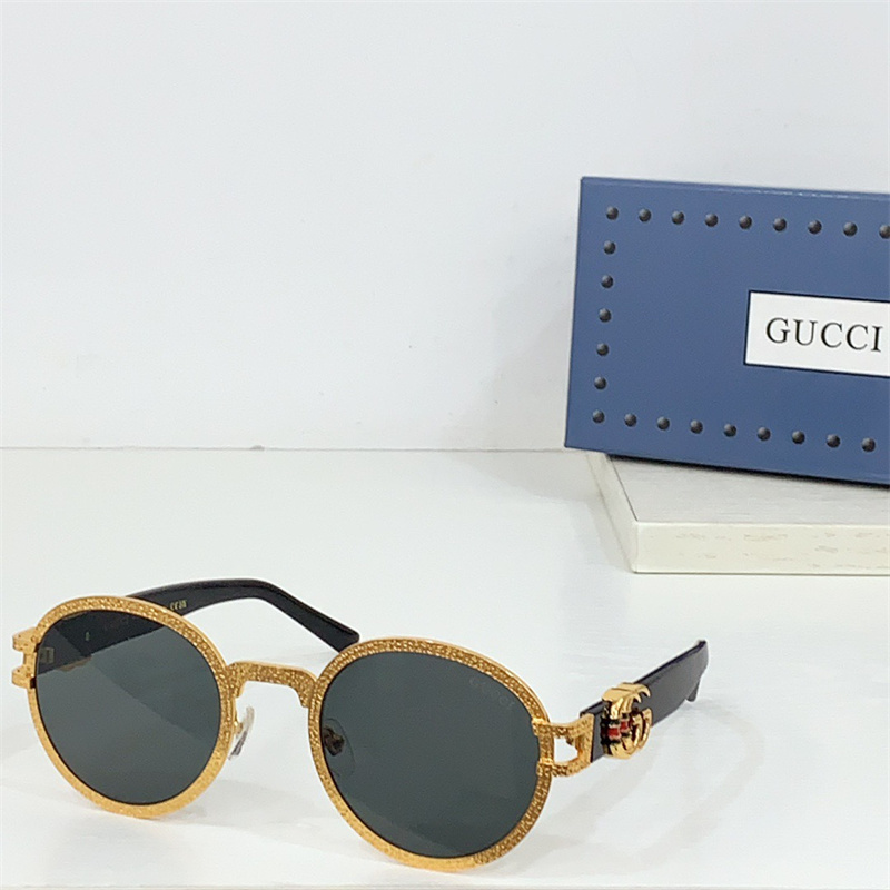 GUCCI Sunglasses 051