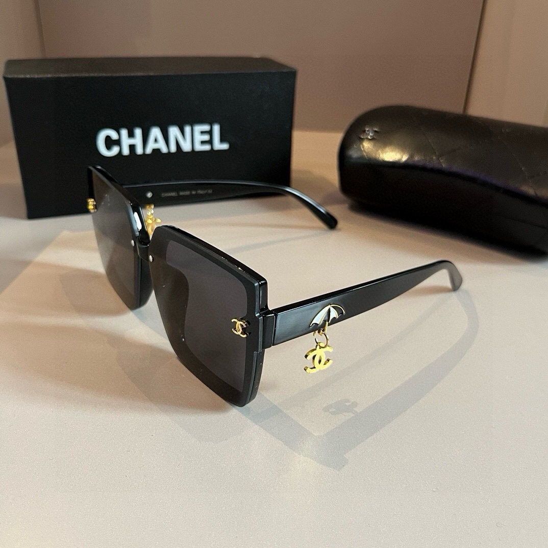 CHANEL Sunglasses 023