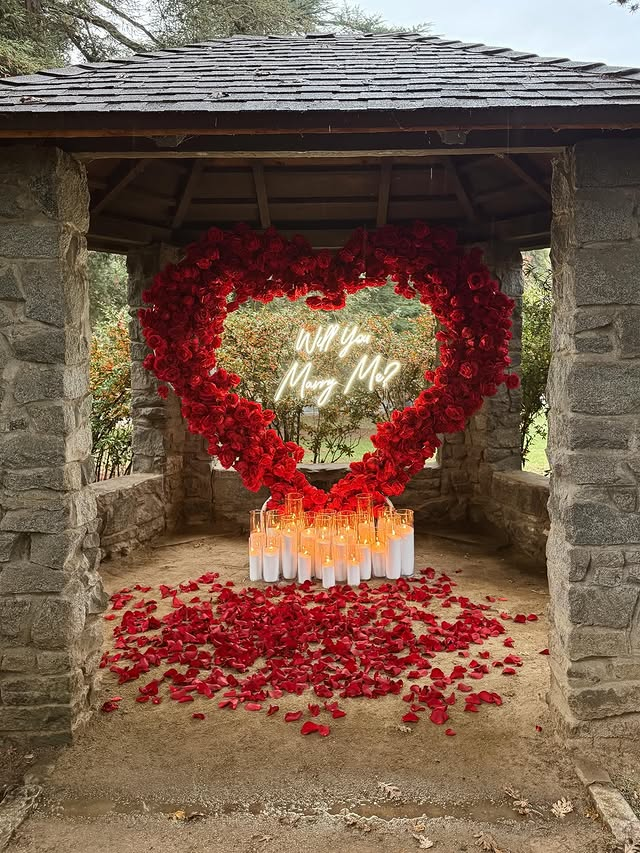 Will you marry me neon sign, Wedding Decor