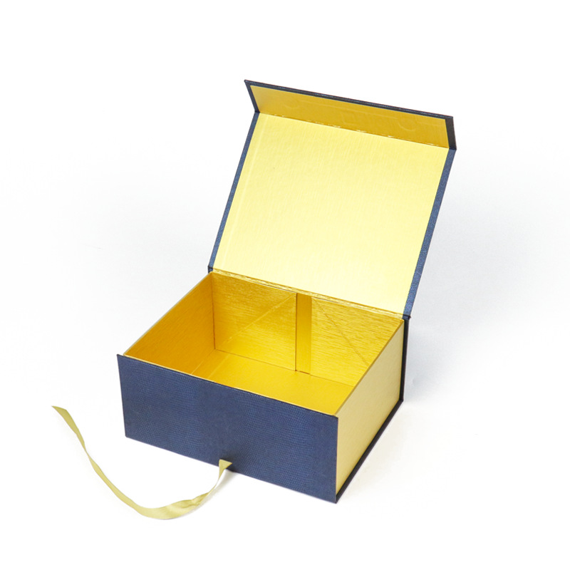 Magnetic Collapsible Rigid Box