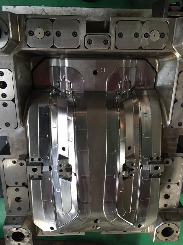 Light guide mold