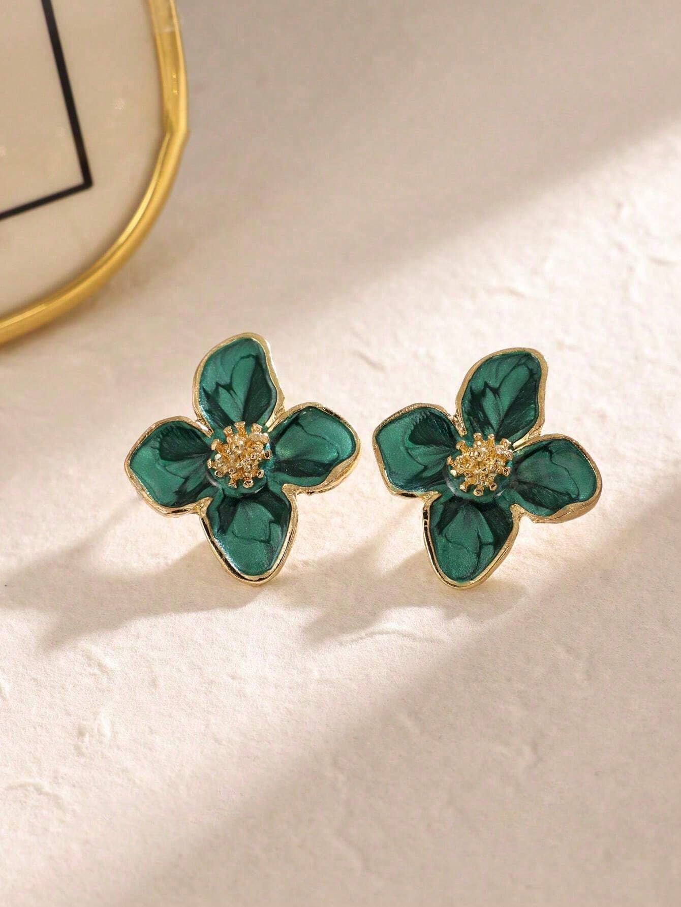 Fashion Zinc Alloy Flower Stud Earrings For Women For Daily Decoration