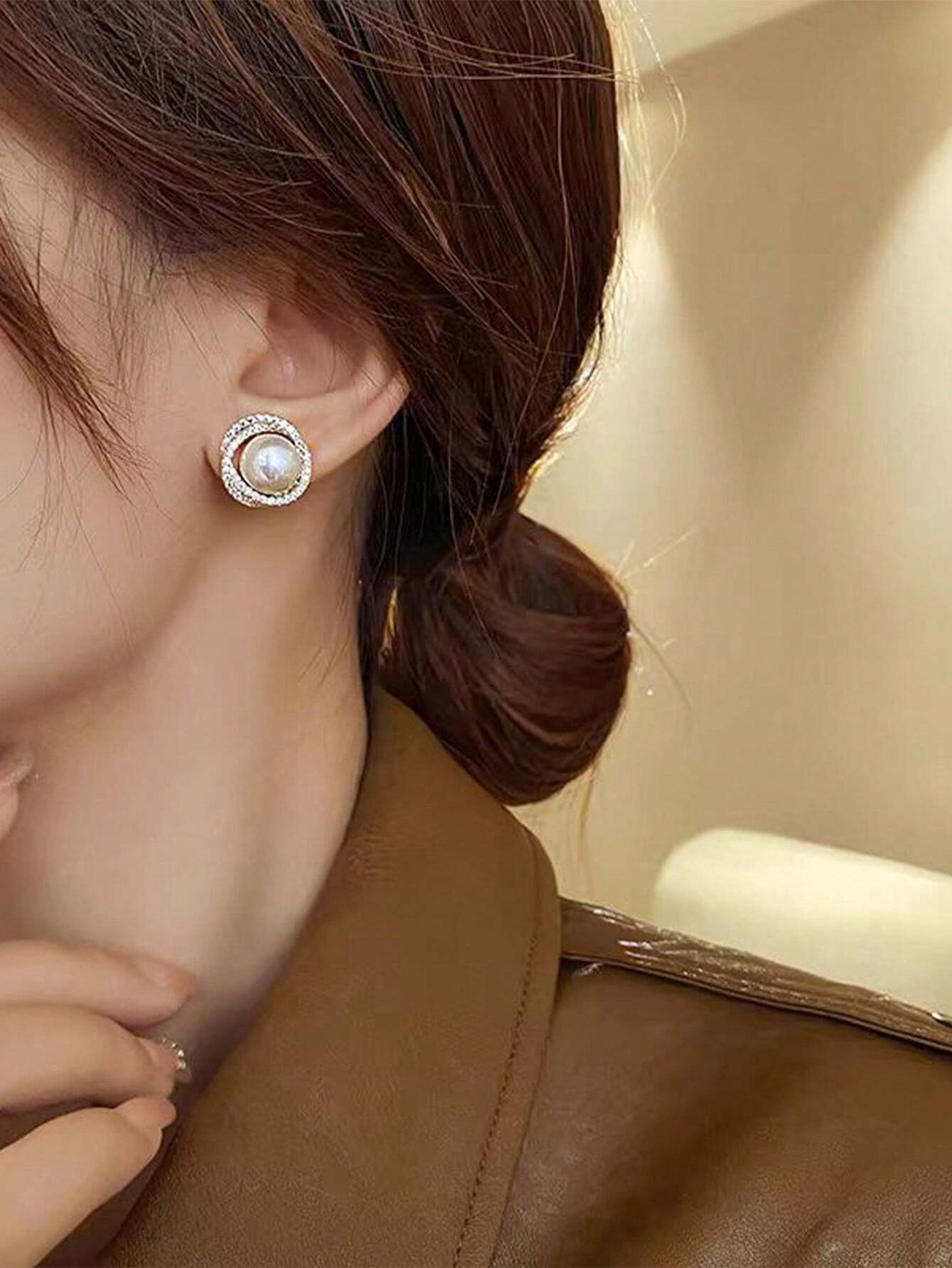 topshiny 1 Pair Fashion Faux Pearl Earrings For Women White Gold Color Flower Earrings Crystal Jewelry For Party