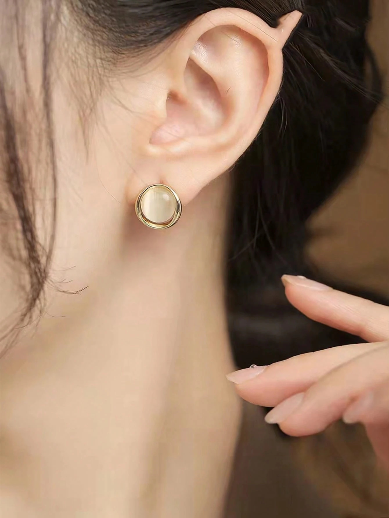 1 Pair Korean Minimalist Elegant Geometric Stone Stud Earrings, Suitable For Daily Wear
