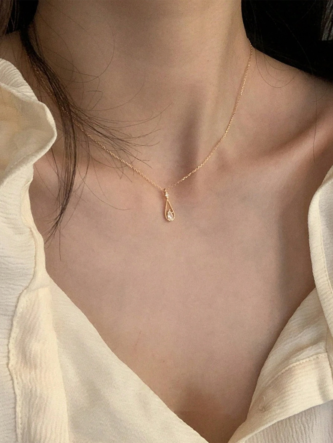 1pc Simple & Fashionable Exquisite French Water Drop Shaped Rhinestone Inlaid Alloy Collarbone Chain Necklace For Daily Wear