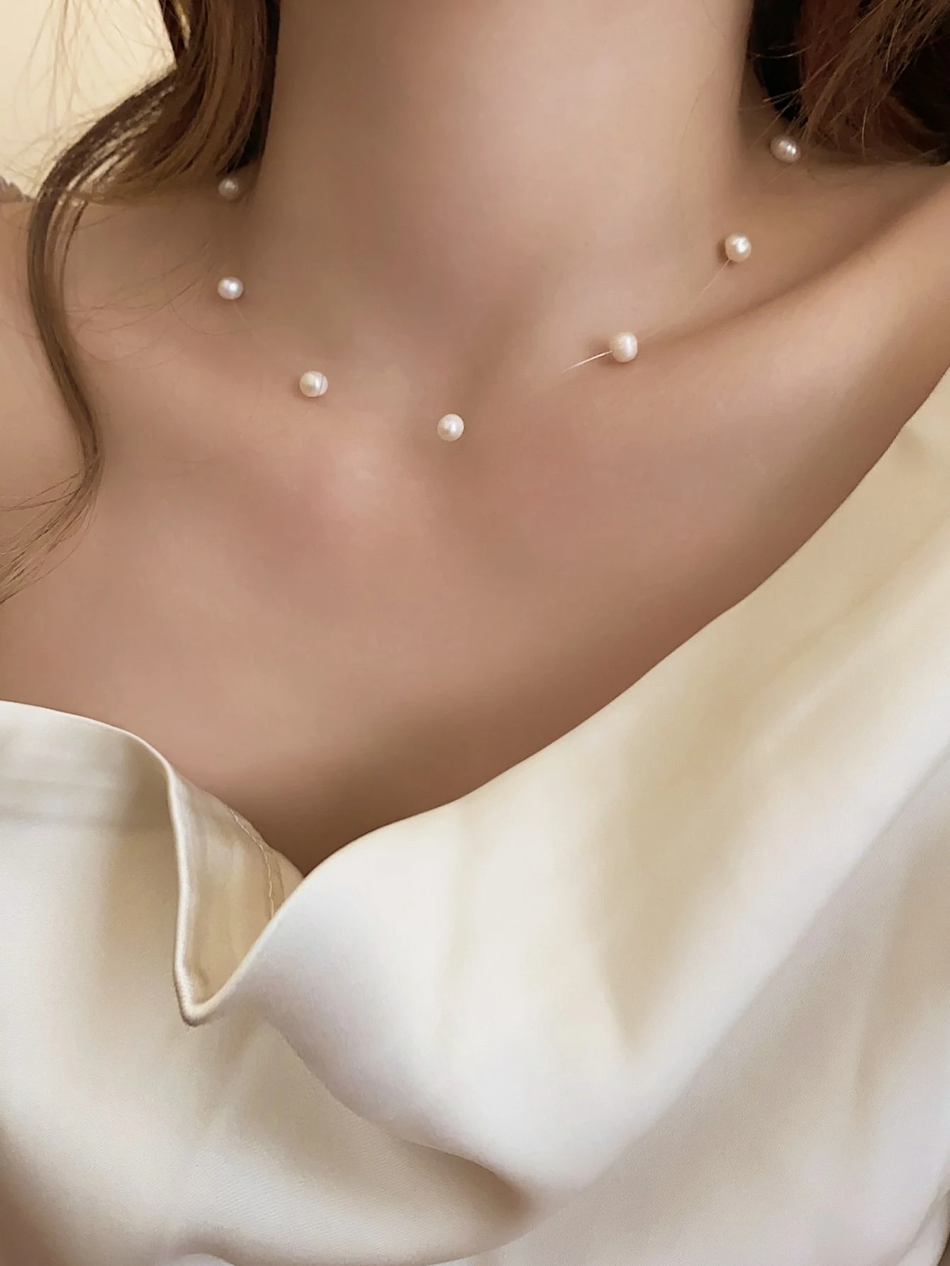 1pc Beige Faux Pearl Necklace, French Elegant Lady Commute & Date Choker, Casual Vacation Neck Chain Accessory