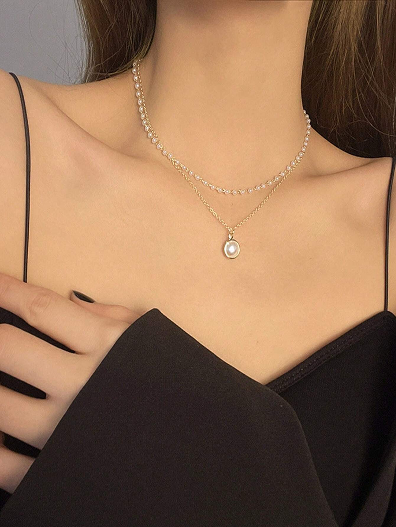1Pc New Women's Pearl Necklace Kpop Gold Bead Pendant Necklace Goth Double Layer Chain Choke Loop Women's Daily Fashion Party Jewelry Gift
