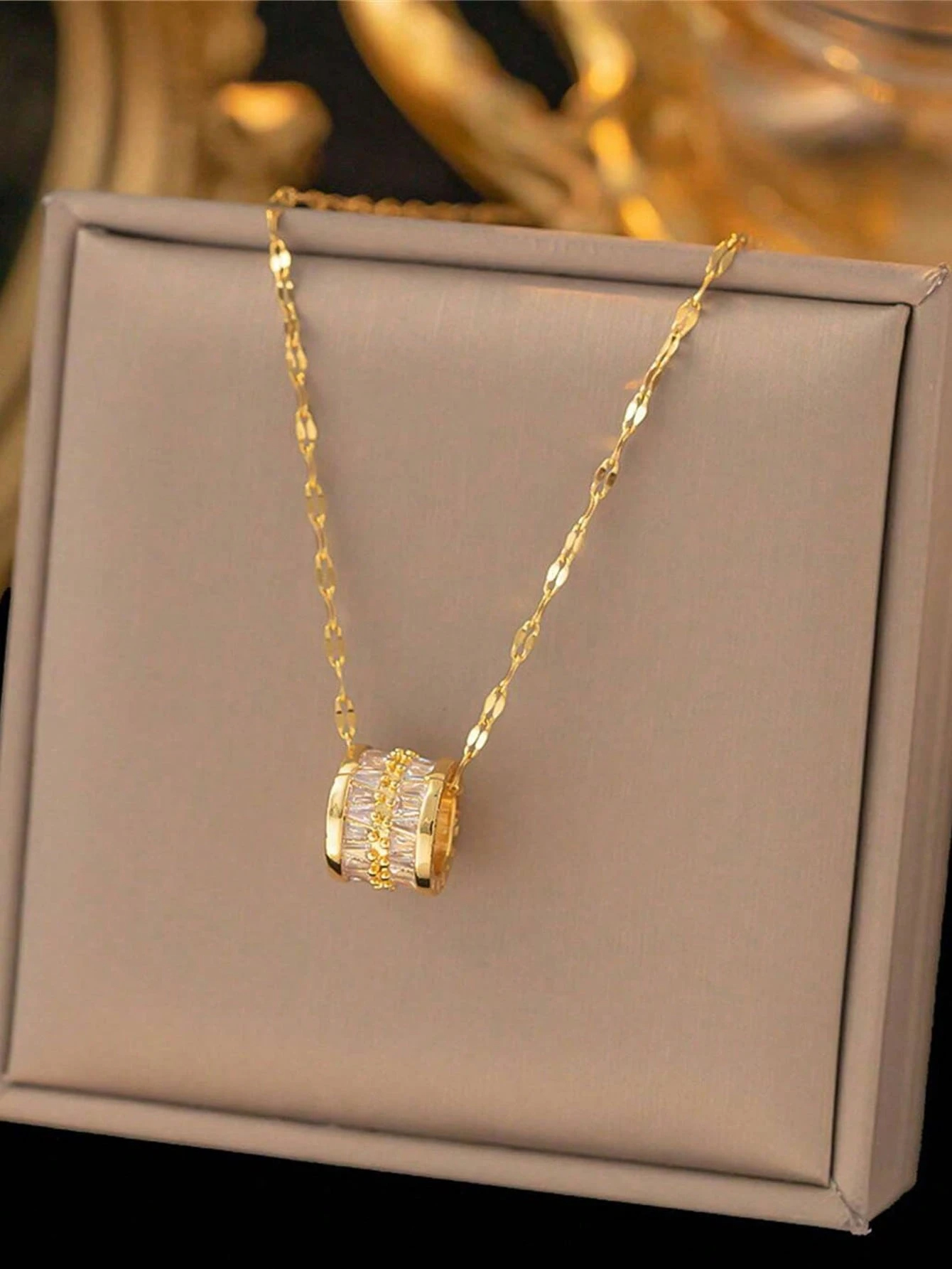 1pc 18k Gold Plated Luxury High-End Stainless Steel Necklace, Rhinestone Embellished, Anti-Fade, Multi-Functional, Elegant Choker Necklace, Suitable For Women's Daily Wear