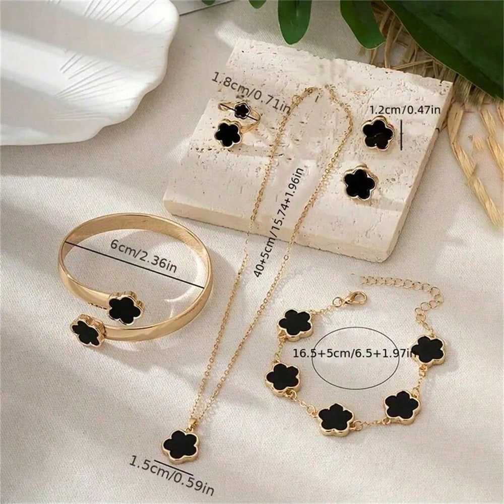 5pcs/Set Jewelry Set, An Ideal Choice For Fashionable Women. Beautifully Designed With Lucky Flower Pattern, Includes Multiple Accessories That Can Be Matched With Different Outfits To Showcase Elegance And Charm.