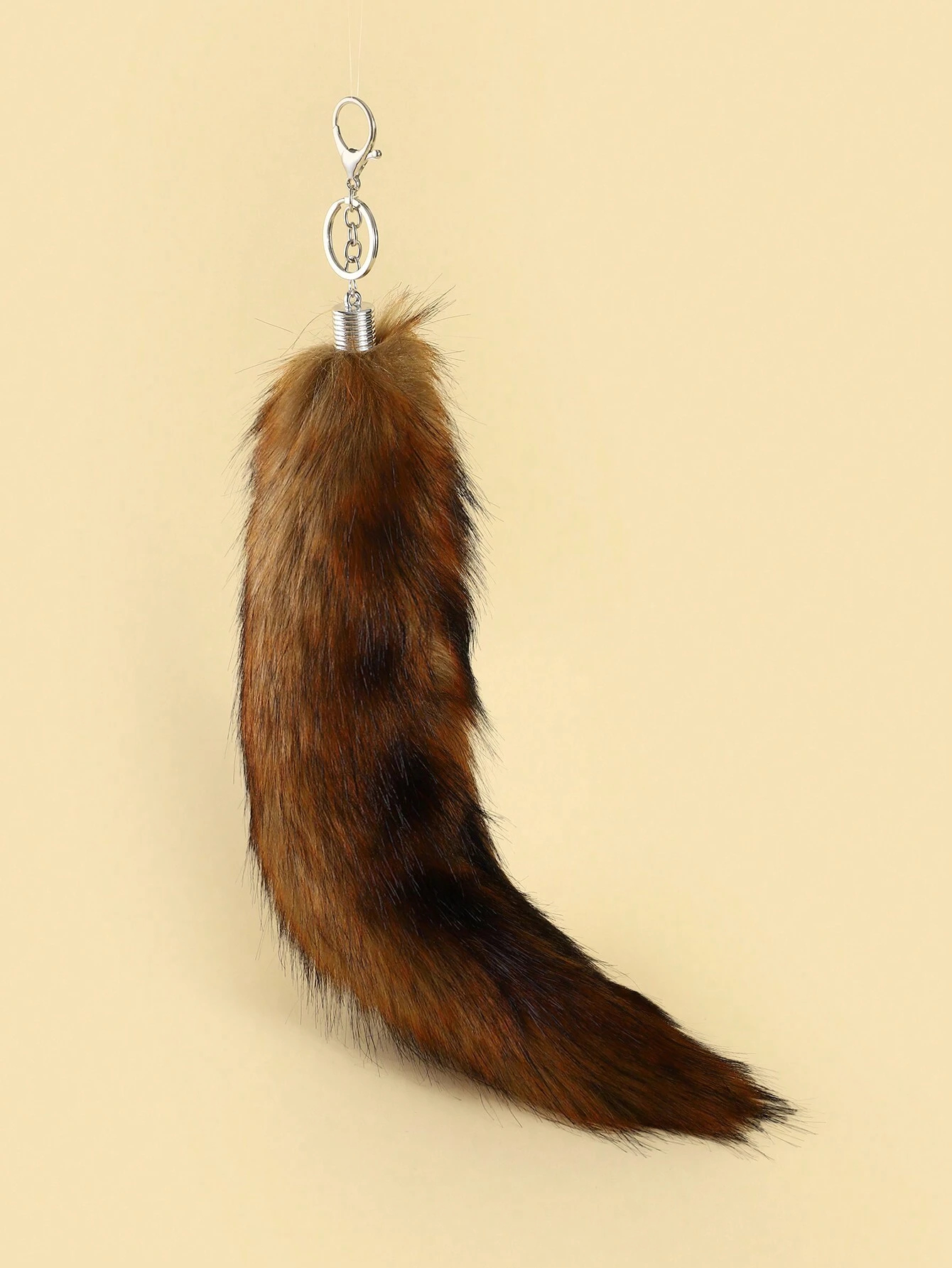 1pc Fashionable Faux Fox Fur Tail Keychain Decorative Accessory, Fluffy Furry Tail Key Chain, Ideal Daily Use Or Gift For Friends Car Accessories Bag Charm School Cute Goth Y2k