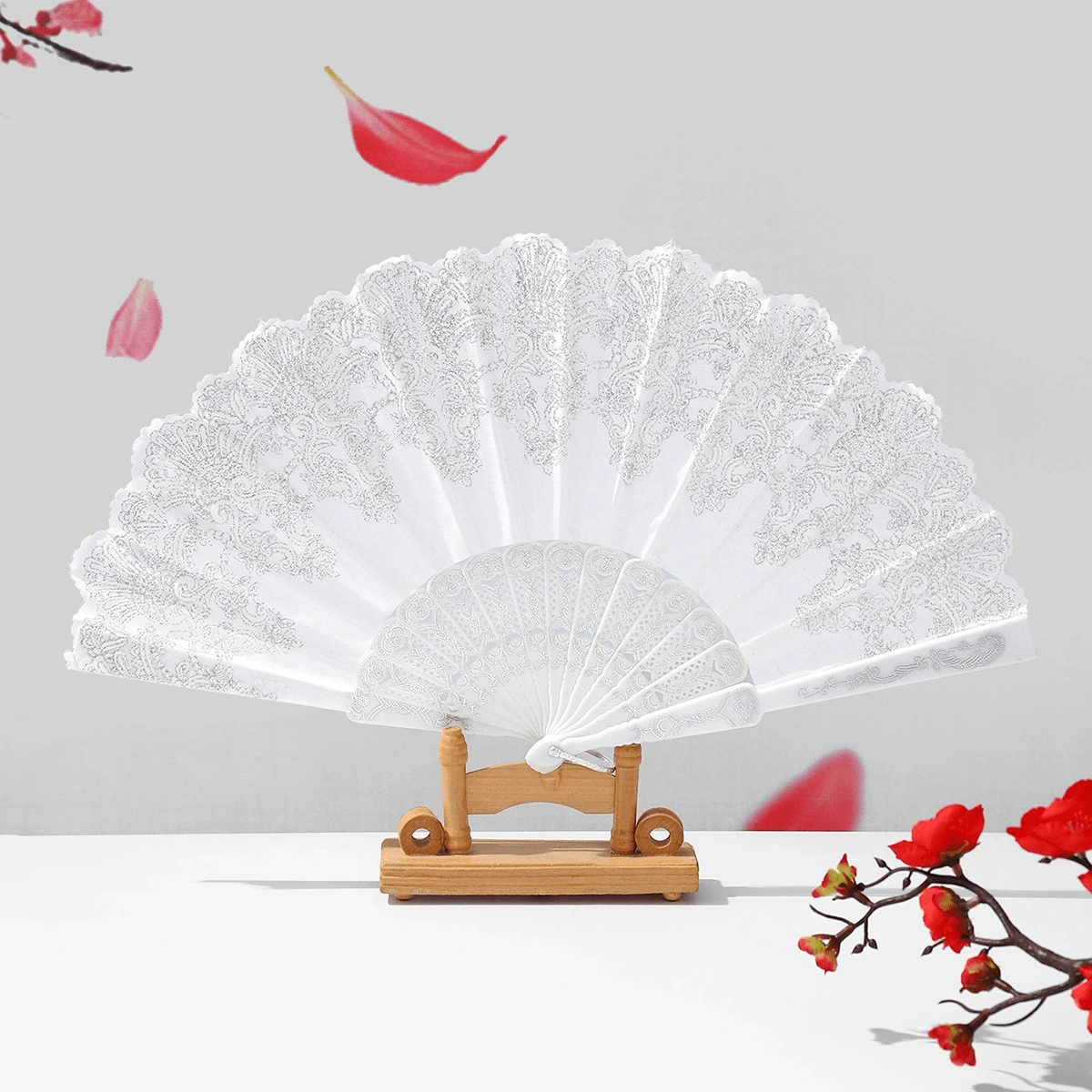 1pc Elegant Vintage Floral Folding Fan - Ladies White Handheld Fan With Silver Flower Patterns, Chinese Style Hand Fan, Suitable For Weddings, Galas And Parties, Fashionable Dance Fan