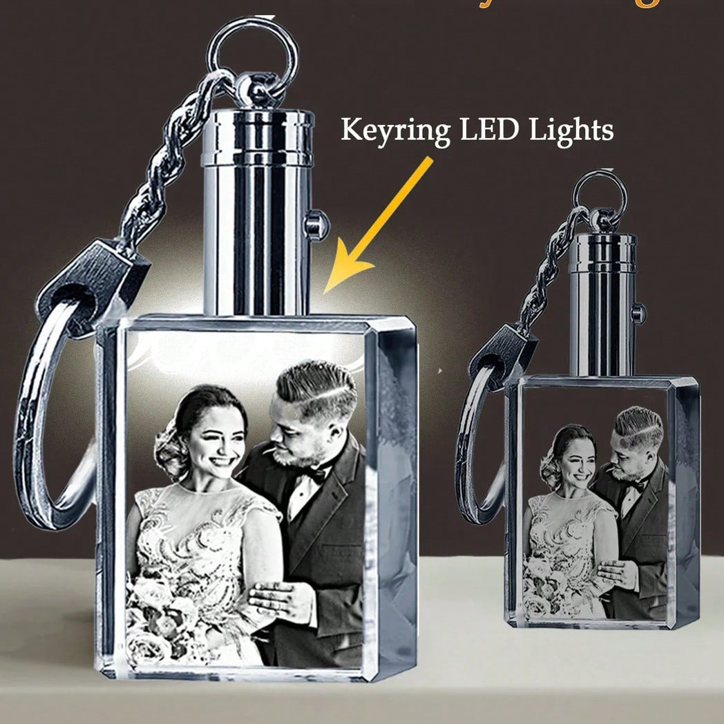 1pc Customized Anniversary Gift, Laser Engraved Photo Crystal Necklace, Personalized Photo/Group Portrait Memorial Necklace, Couple/Mother-Child/Family Photo Customized Mother's Day, Father's Day, Easter Gift