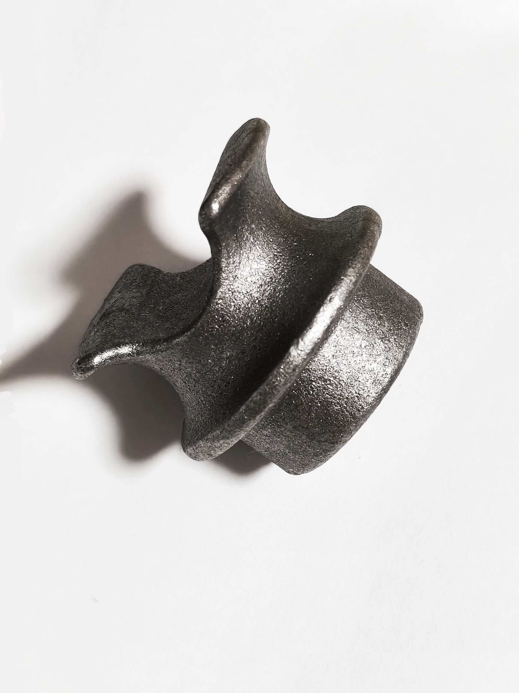 Custom Hot Forged Steel Saddle Component for Industrial Applications