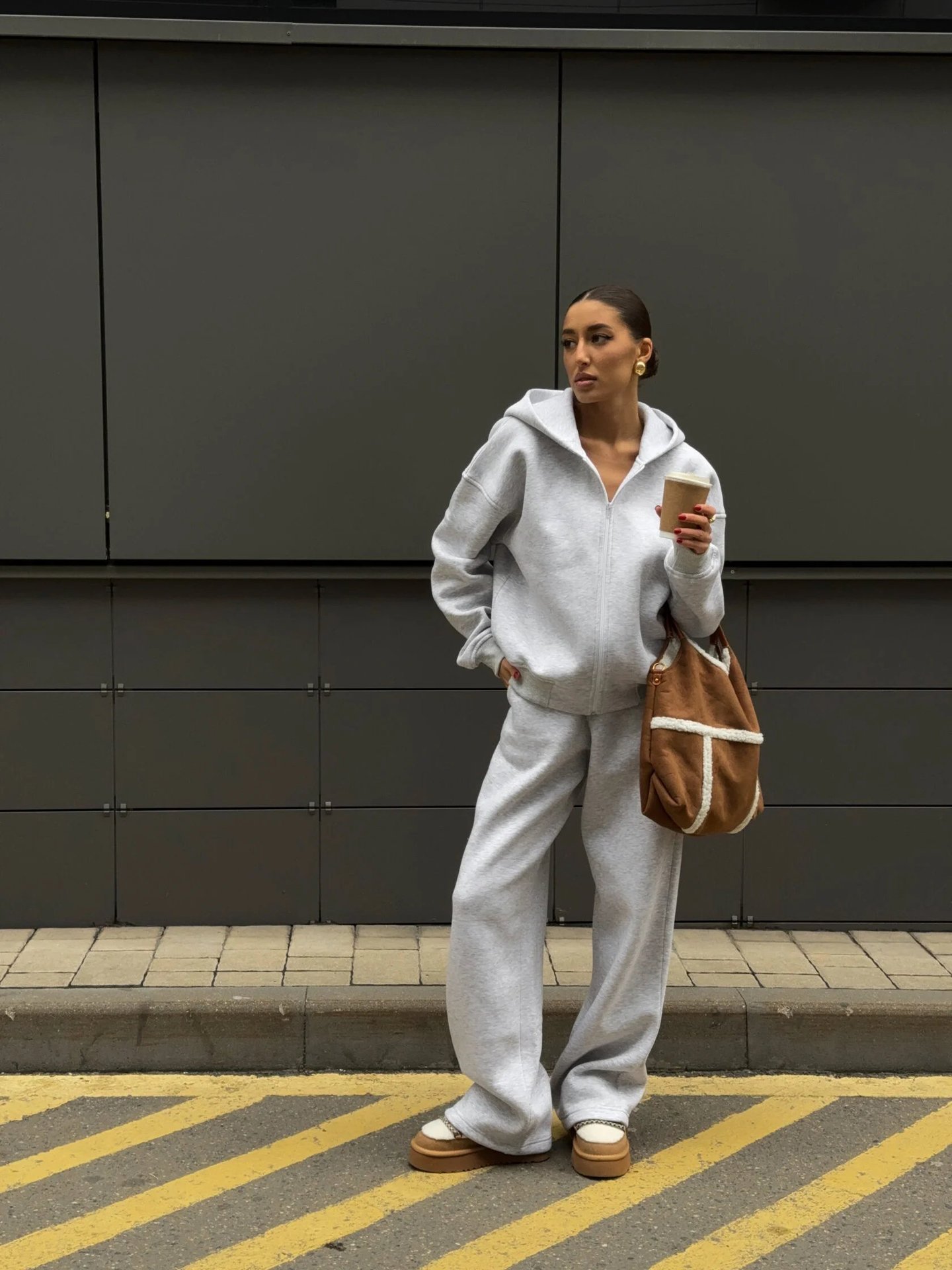 A42 Women's Solid Color Cotton 2-Piece Outfit: Stylish EU/US INS-Inspired Hooded Sweatshirt & Pants | Casual Sporty Set