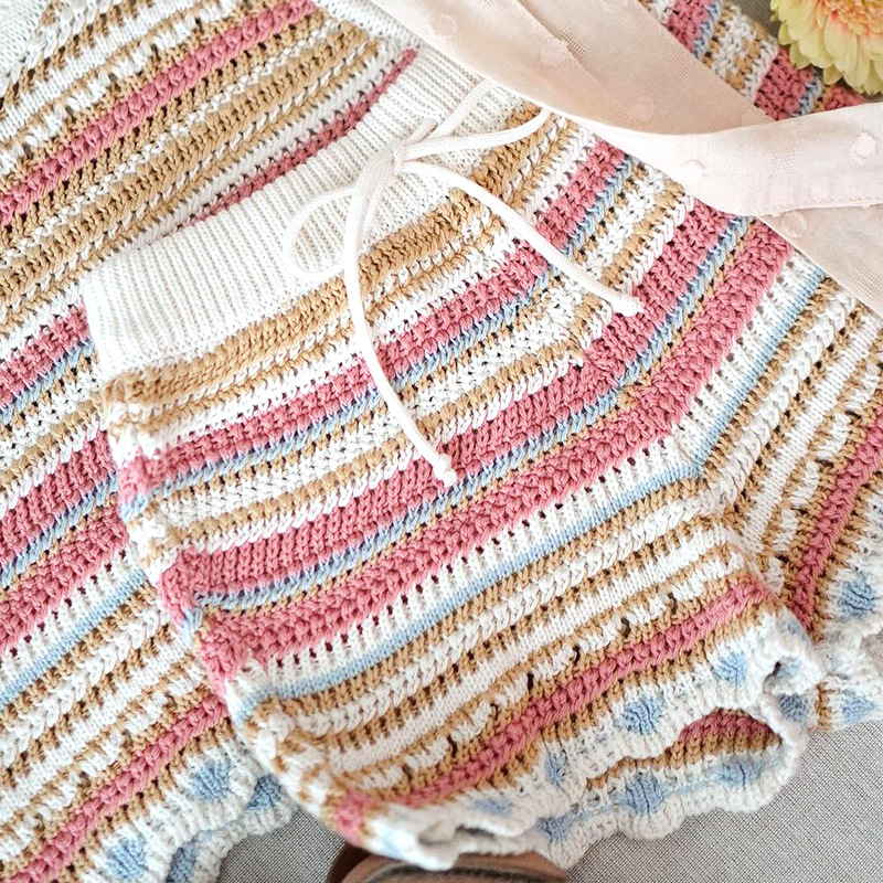 38 2025 Summer New Sleeveless Vest and Shorts Two-Piece Rainbow Knitted Set for Children