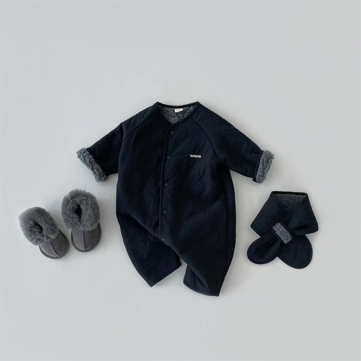 A76 Korean Style Kids Romper Autumn: Unisex Baby Lamb Wool Onesies - Fleece-Lined Warm Outdoor Jumpsuit