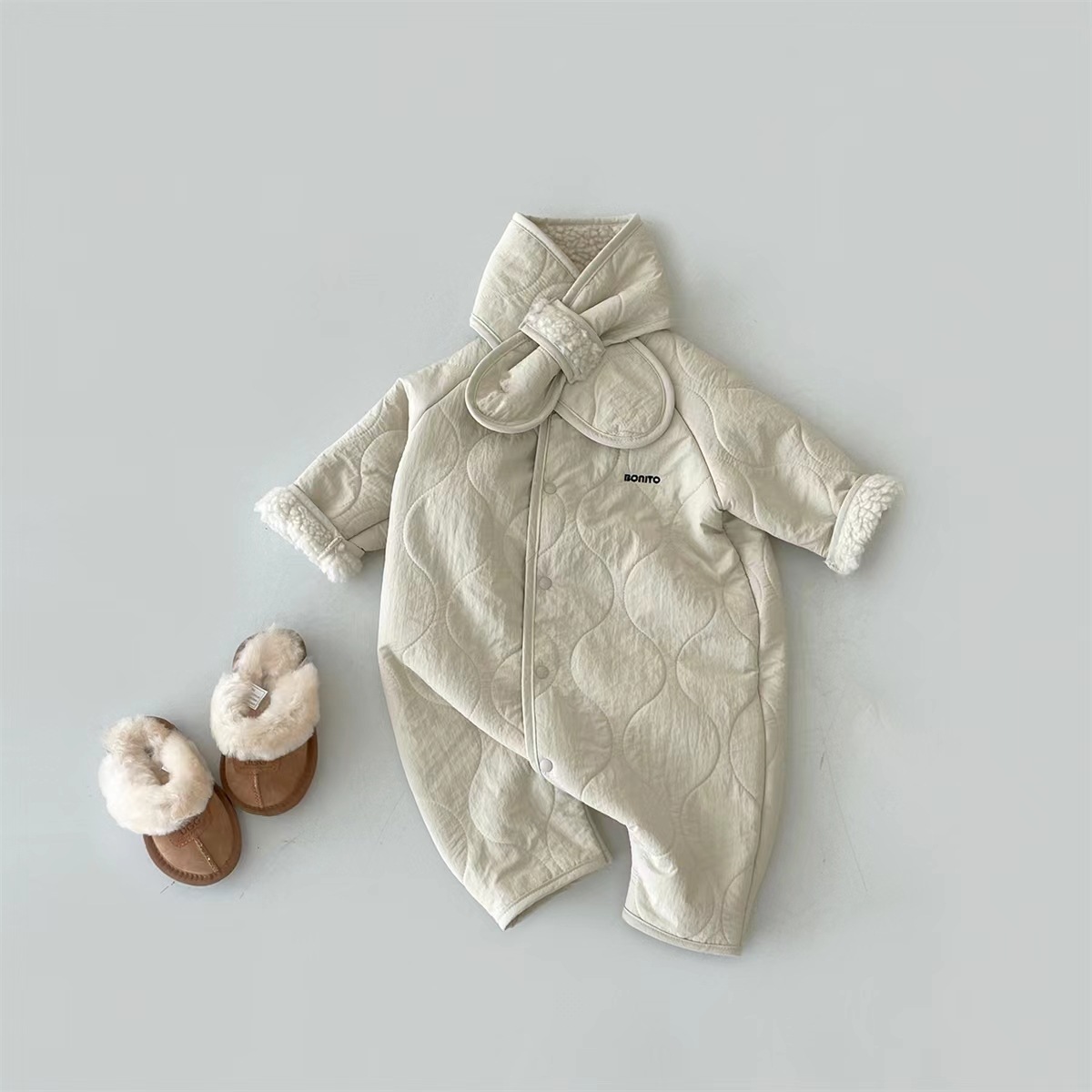 A76 Korean Style Kids Romper Autumn: Unisex Baby Lamb Wool Onesies - Fleece-Lined Warm Outdoor Jumpsuit