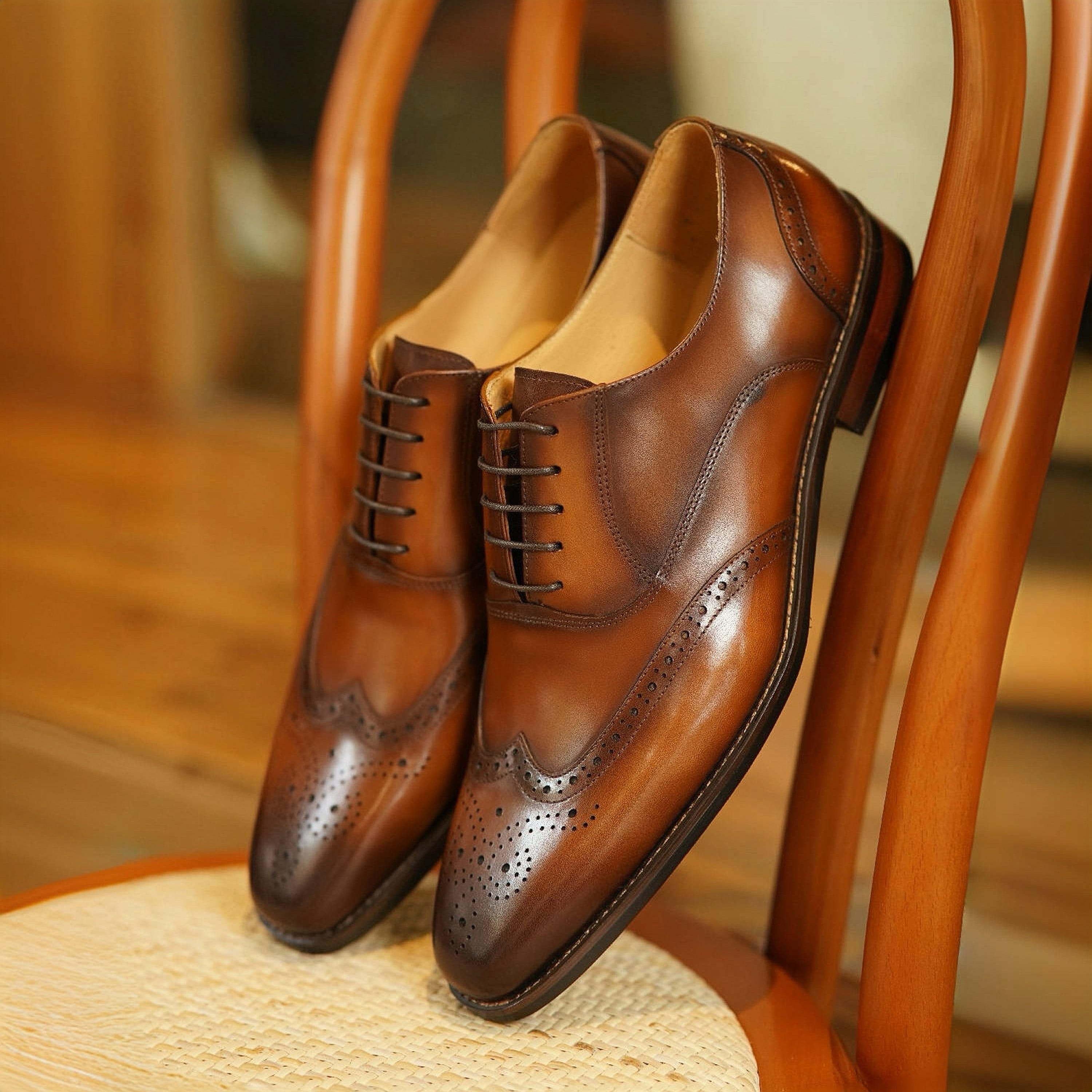 PAKERBONT Brown Wingtip Oxford Classic Leather Men's Handmade Shoes F-722