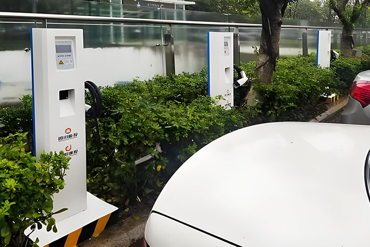 Understanding the Compatibility and Use of J1772 Adapters for EV Charging Stations
