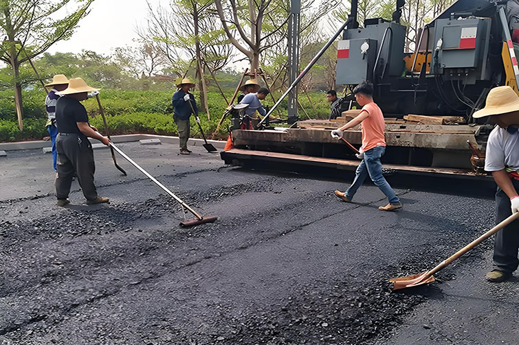 Best Practices for Deploying Barrier Gates in New Parking Lot Paving Projects