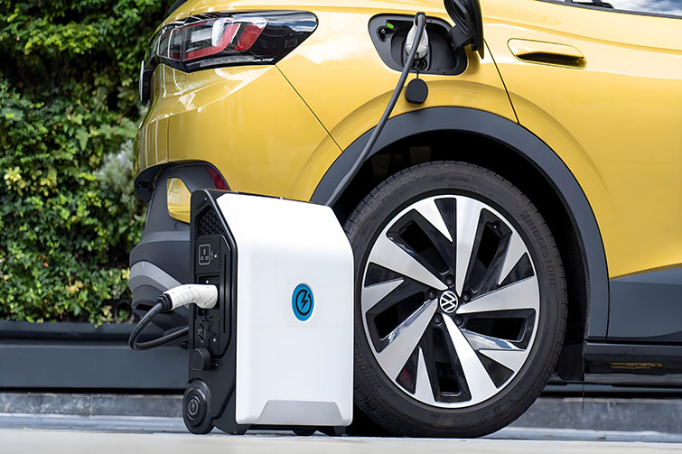 Efficient Energy Solutions: Integrating Multi Device Charging Stations into Your Vehicle