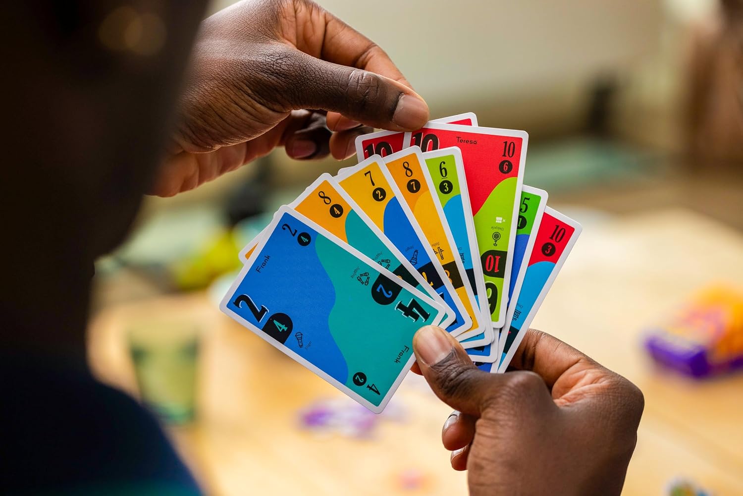 Oink Games Scout, Award-Nominated Strategic Hand Management | Small-Box Travel-Friendly Family Experience, 2-5 Players Ages 9+