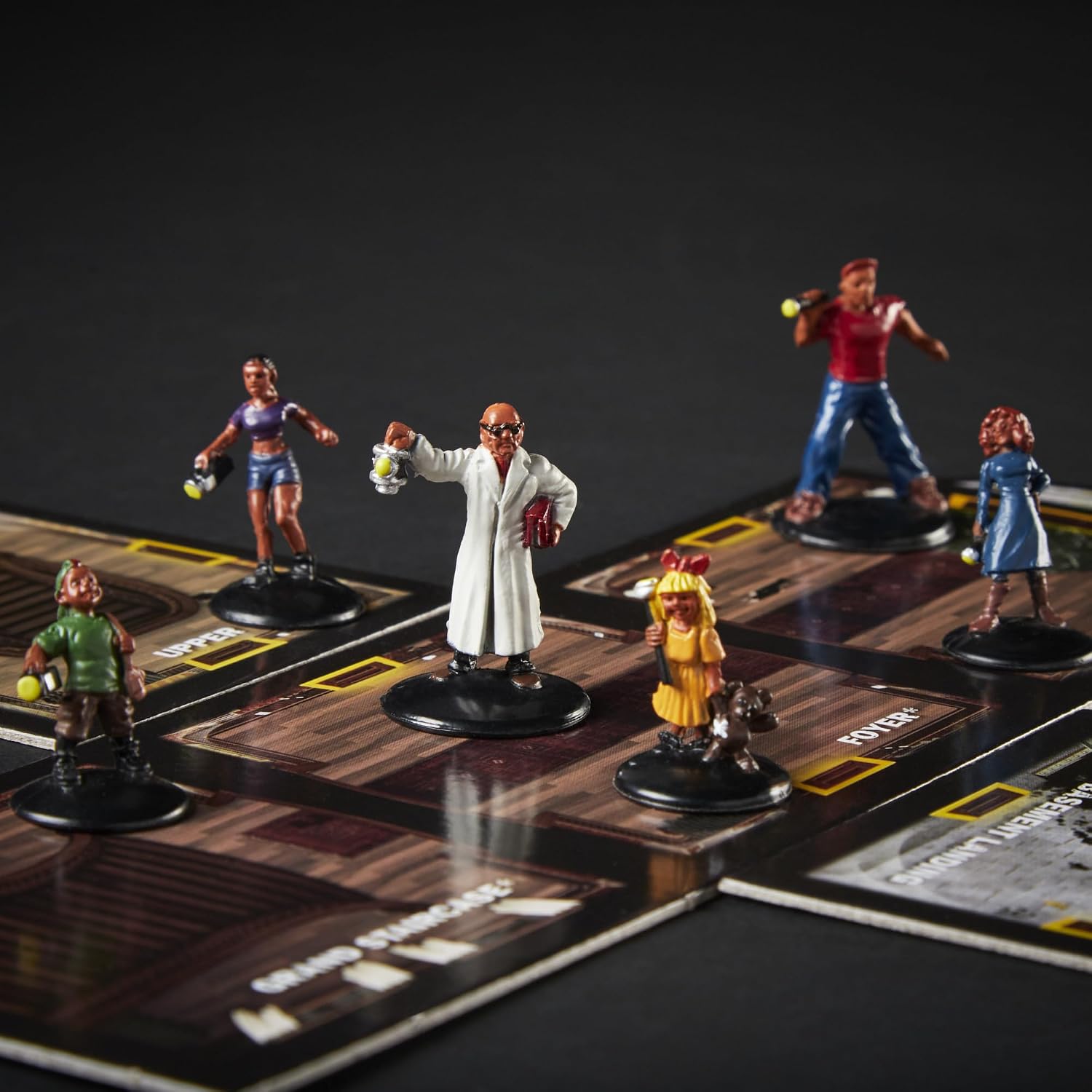 Hasbro Gaming Avalon Hill Betrayal at The House on The Hill Second Edition Cooperative Board Game