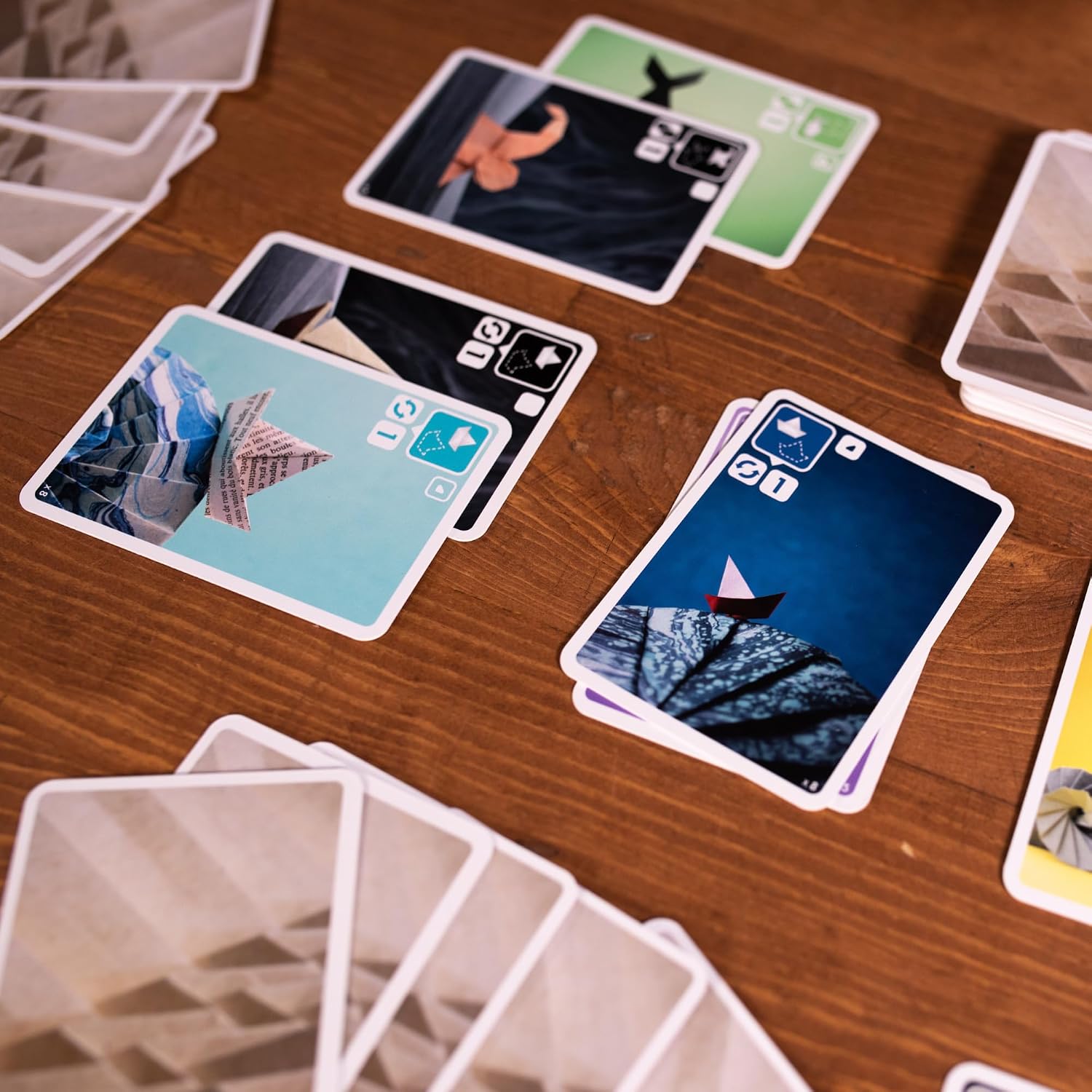 Pandasaurus Games Sea Salt and Paper Card Game - Ocean-Themed Strategy Game, Fast-Paced and Tactical