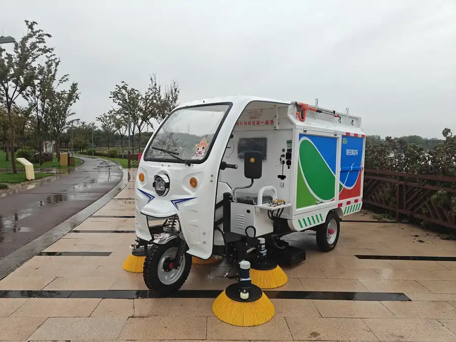 2025 Vacuum Sweeper