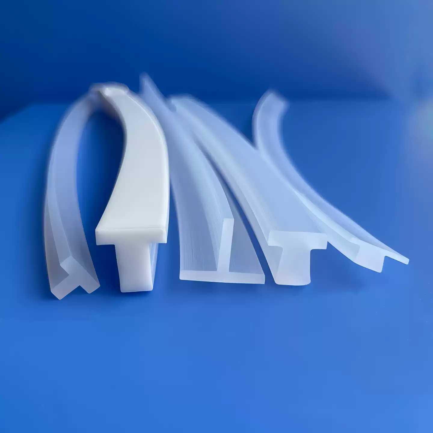 T-Shape Silicone Seal Strip, Waterproof Weather Stripping, Dustproof Soundproof, High Temp Resistant for Doors/Windows/Equipment