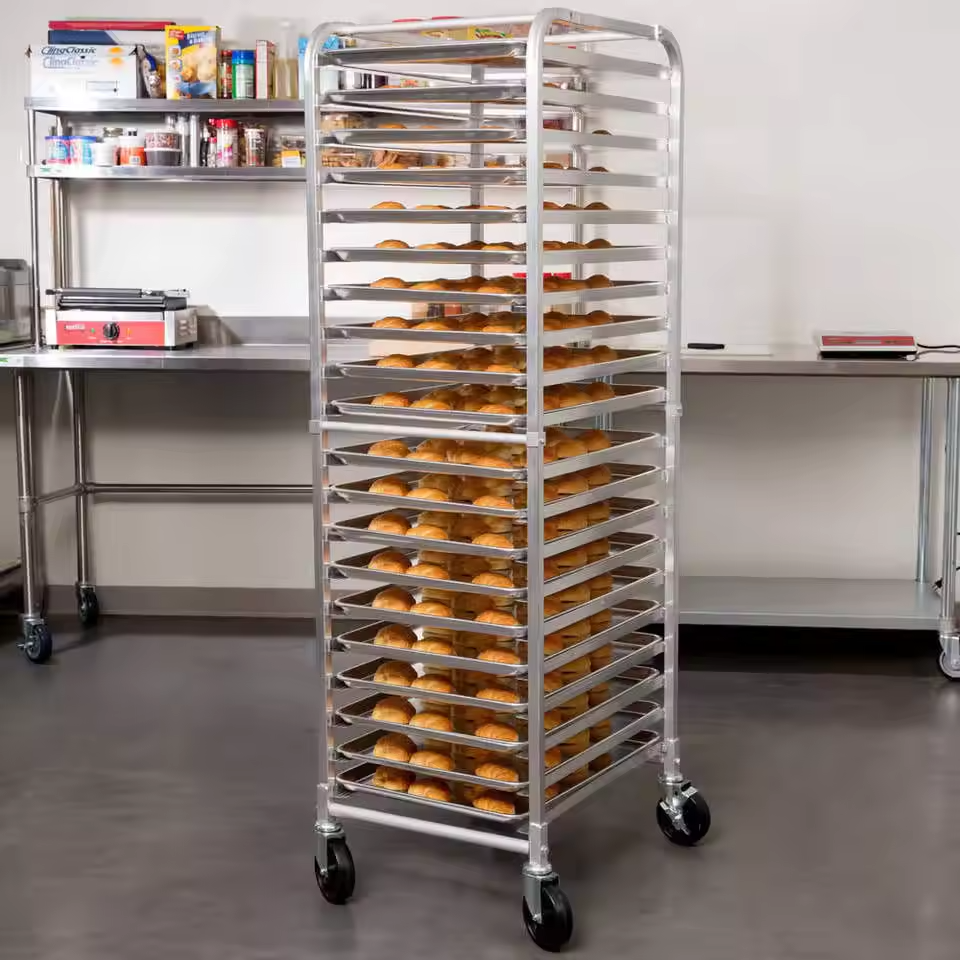 Aluminum vs Stainless Steel Bakery Trolley: A Procurement Guide for B2B Buyers