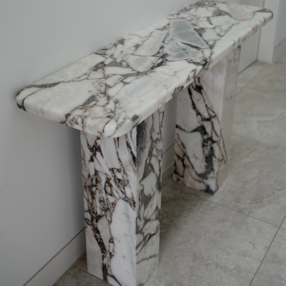 Marble Furniture F050